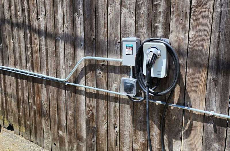 Outdoor Outlet Installation Service